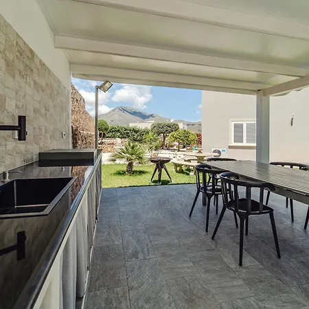 Nuova A Scopello Con Piscina Privata *