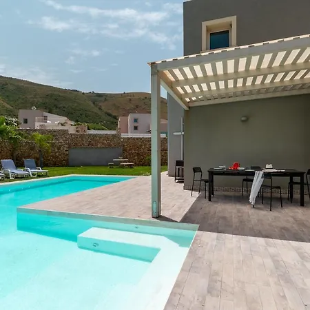 Nuova A Scopello Con Piscina Privata * Balata di Baida